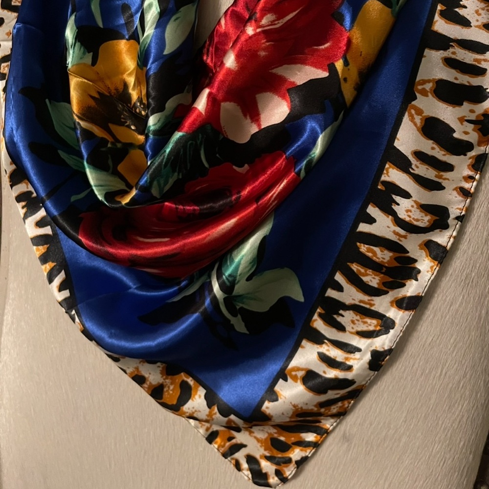 💙💙Rowdy Crowd Western Wild Rag Scarf Leopard Cheetah Trim Cowgirl💙💙